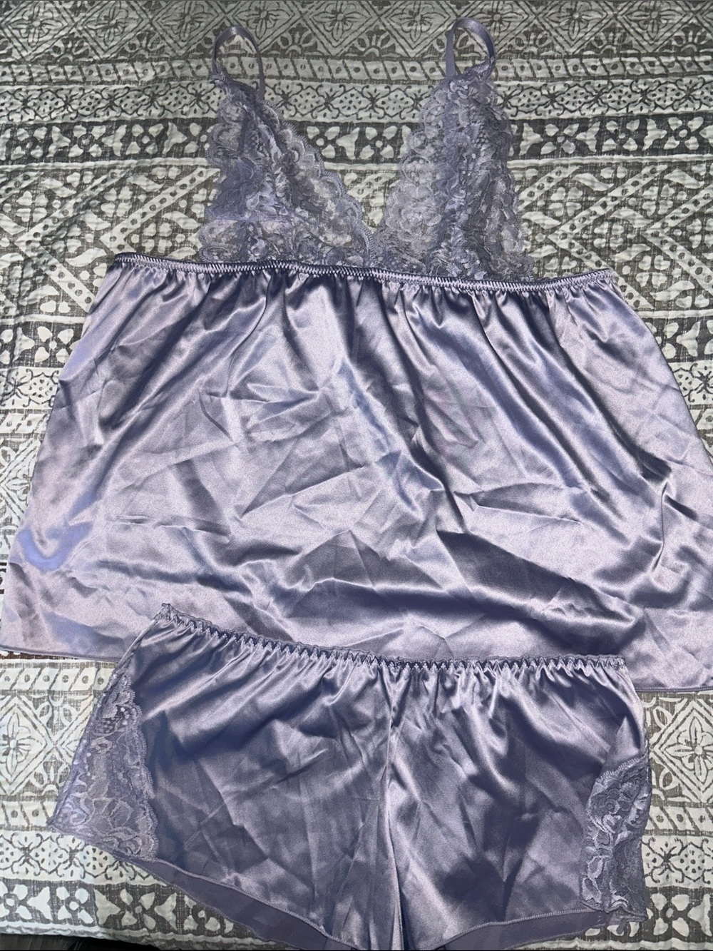Lace-Trim Satin Sleep Set - Lavender